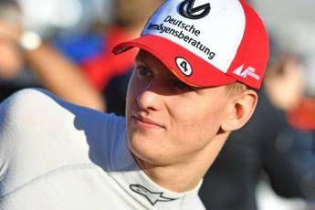 F3, Schumi junior campione d'Europa F3, Schumi junior campione d'Europa